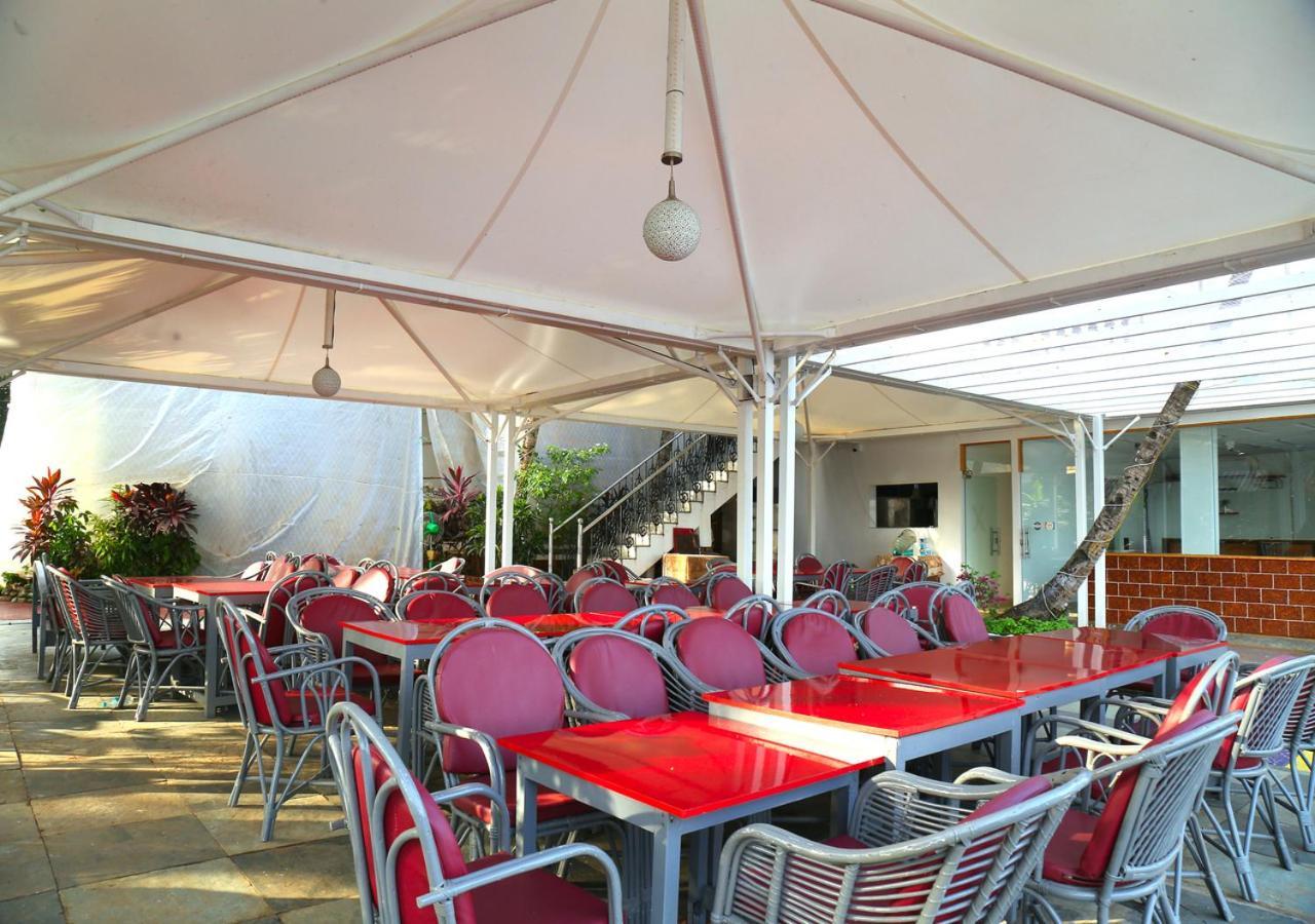 M Aples Jacks Place Hotell Cavelossim Exteriör bild