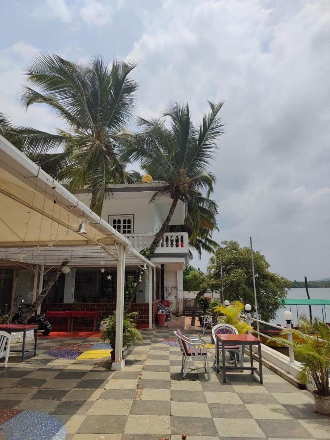 M Aples Jacks Place Hotell Cavelossim Exteriör bild